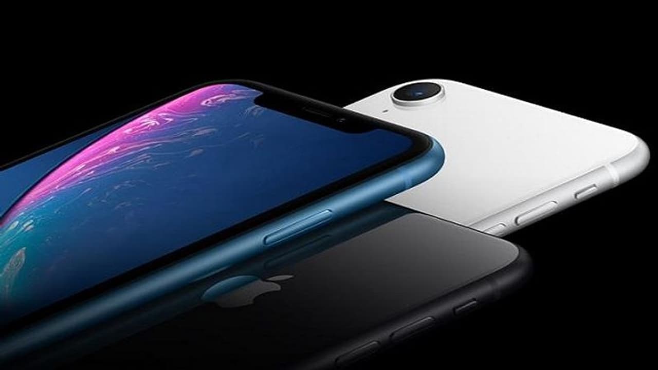 ഹാക്കേഴ്സിന് ഏറ്റവും പ്രിയപ്പെട്ട സ്മാര്ട്ട് ഫോണ് ഇതാണ്.! ഹാക്കേഴ്സിന് ഏറ്റവും പ്രിയപ്പെട്ട സ്മാര്ട്ട് ഫോണ് ഇതാണ്.!