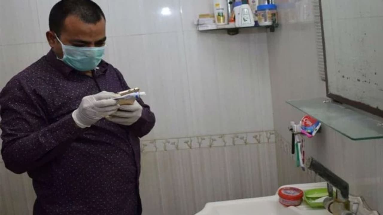 Gas Geyser Carbon Monoxide Leak : ಚಿಕ್ಕಬಾಣಾವರದ ತಾಯಿ ಬಾಲಕಿ ಜೀವಕ್ಕೆ ಎರವಾದ ಗ್ಯಾಸ್ ಗೀಸರ್ Gas Geyser Carbon Monoxide Leak : ಚಿಕ್ಕಬಾಣಾವರದ ತಾಯಿ ಬಾಲಕಿ ಜೀವಕ್ಕೆ ಎರವಾದ ಗ್ಯಾಸ್ ಗೀಸರ್