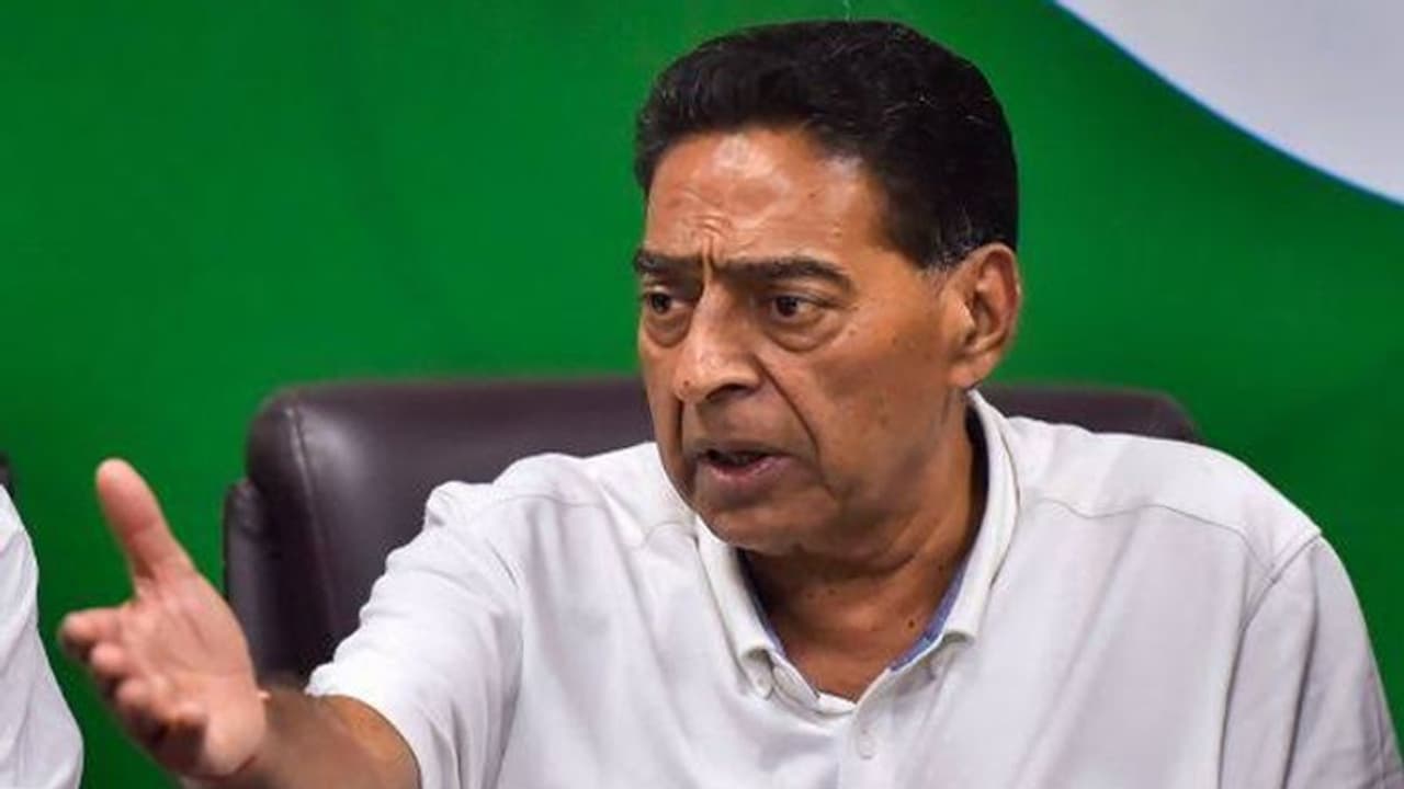 कांग्रेस ने AAP पर लगाए आरोप, केजरीवाल सरकार ने दिल्ली के लोगों को नहीं बिजली कंपनियों को पहुंचाया लाभ कांग्रेस ने AAP पर लगाए आरोप, केजरीवाल सरकार ने दिल्ली के लोगों को नहीं बिजली कंपनियों को पहुंचाया लाभ