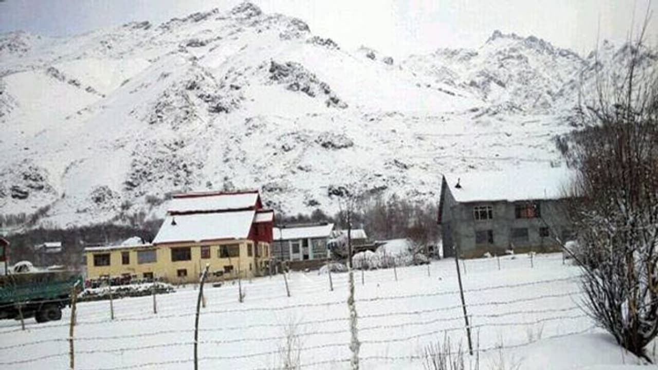 करगिल के द्रास में तापमान शून्य से 30.2 डिग्री सेल्सियस कम