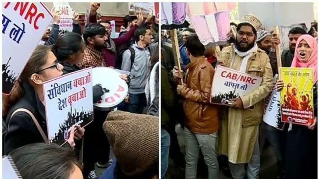 യുപിയില് 10 ഇടങ്ങളില് ഇന്റര്നെറ്റ് നിയന്ത്രണം: സംഘര്ഷ മേഖലകളില് ഡ്രോണ് നിരീക്ഷണം, ദില്ലിയില് മൂന്നിടത്ത് നിരോധനാജ്ഞ യുപിയില് 10 ഇടങ്ങളില് ഇന്റര്നെറ്റ് നിയന്ത്രണം: സംഘര്ഷ മേഖലകളില് ഡ്രോണ് നിരീക്ഷണം, ദില്ലിയില് മൂന്നിടത്ത് നിരോധനാജ്ഞ