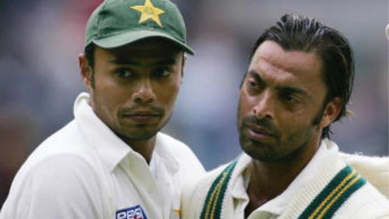 நான் ஒரு இந்து என்பதால் சில பாகிஸ்தான் வீரர்கள் என் கூட பேசவே மாட்டாங்க.. அக்தர் கொடுத்த தைரியத்தால் கொடுமைகளை புட்டுப்புட்டு வைத்த டேனிஷ் கனேரியா நான் ஒரு இந்து என்பதால் சில பாகிஸ்தான் வீரர்கள் என் கூட பேசவே மாட்டாங்க.. அக்தர் கொடுத்த தைரியத்தால் கொடுமைகளை புட்டுப்புட்டு வைத்த டேனிஷ் கனேரியா