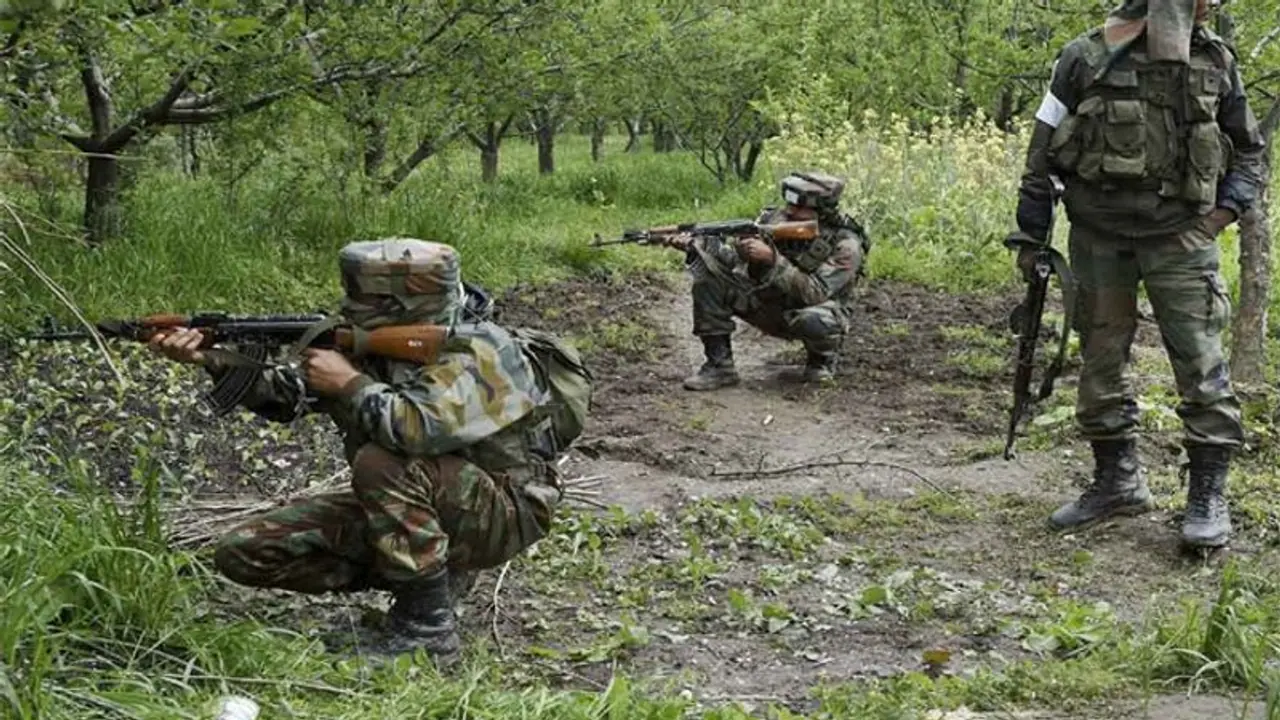 कुलगाम एनकाउंटर में दो आतंकी मारे गए, लश्कर या टीआएफ से हो सकता है संबंध