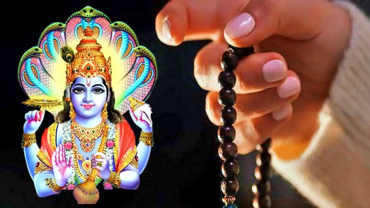 हर गुरुवार करें भगवान विष्णु के इस 1 मंत्र का जाप, परिवार में बनी रहेगी खुशहाली हर गुरुवार करें भगवान विष्णु के इस 1 मंत्र का जाप, परिवार में बनी रहेगी खुशहाली