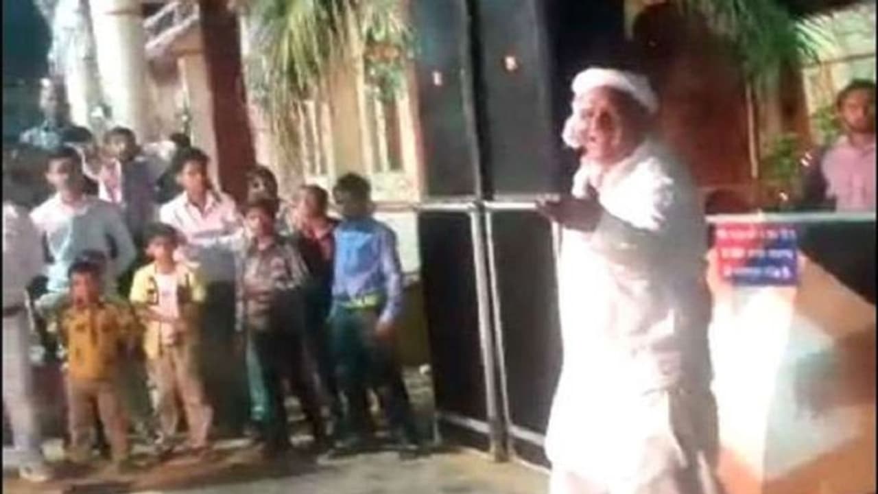 ಜಾರ್ಖಂಡ್ ಸಿಎಂರನ್ನು ಸೋಲಿಸಿದ ಶಾಸಕನ ಅದ್ಭುತ ಡ್ಯಾನ್ಸ್! ಜಾರ್ಖಂಡ್ ಸಿಎಂರನ್ನು ಸೋಲಿಸಿದ ಶಾಸಕನ ಅದ್ಭುತ ಡ್ಯಾನ್ಸ್!