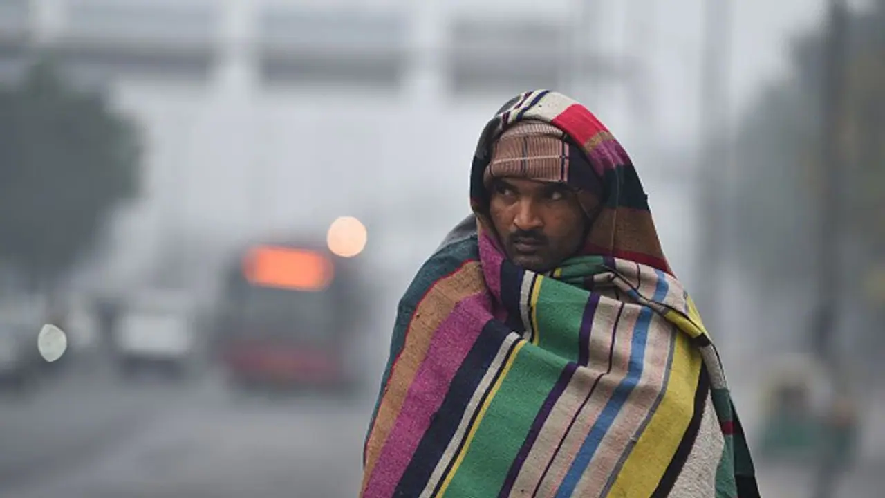 হুহু করে নামছে পারদ কলকাতায়, হিমেল হাওয়ার মাঝেই ভারী বৃষ্টির পূর্বাভাস হুহু করে নামছে পারদ কলকাতায়, হিমেল হাওয়ার মাঝেই ভারী বৃষ্টির পূর্বাভাস