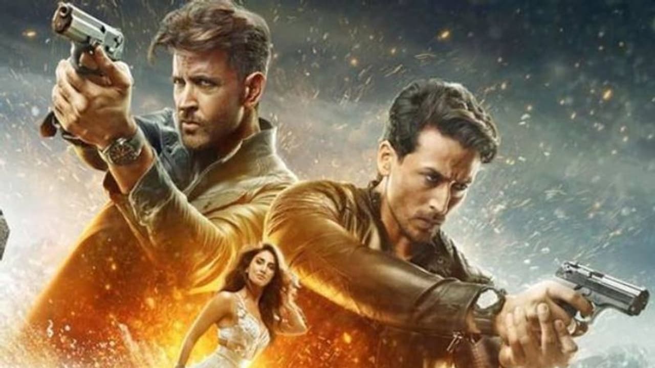 മാന്ദ്യകാലത്തും ബോളിവുഡ് സിനിമയ്ക്ക് 30 ശതമാനം വളർച്ച, കളക്ഷൻ നാലായിരം കോടി കവിഞ്ഞു മാന്ദ്യകാലത്തും ബോളിവുഡ് സിനിമയ്ക്ക് 30 ശതമാനം വളർച്ച, കളക്ഷൻ നാലായിരം കോടി കവിഞ്ഞു