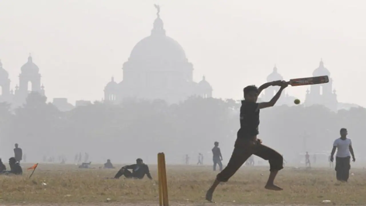 মঙ্গলবারও শীতের আমেজ বজায় থাকবে কলকাতায়, ৫ তারিখ বৃষ্টির সম্ভাবনা মঙ্গলবারও শীতের আমেজ বজায় থাকবে কলকাতায়, ৫ তারিখ বৃষ্টির সম্ভাবনা