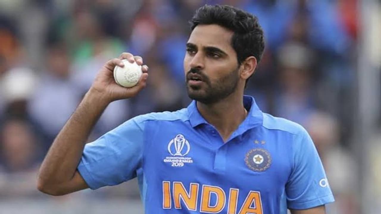 भुवनेश्वर कुमार ने कहा, 'नहीं बता सकता कब फिट होकर वापसी करूंगा' भुवनेश्वर कुमार ने कहा, 'नहीं बता सकता कब फिट होकर वापसी करूंगा'