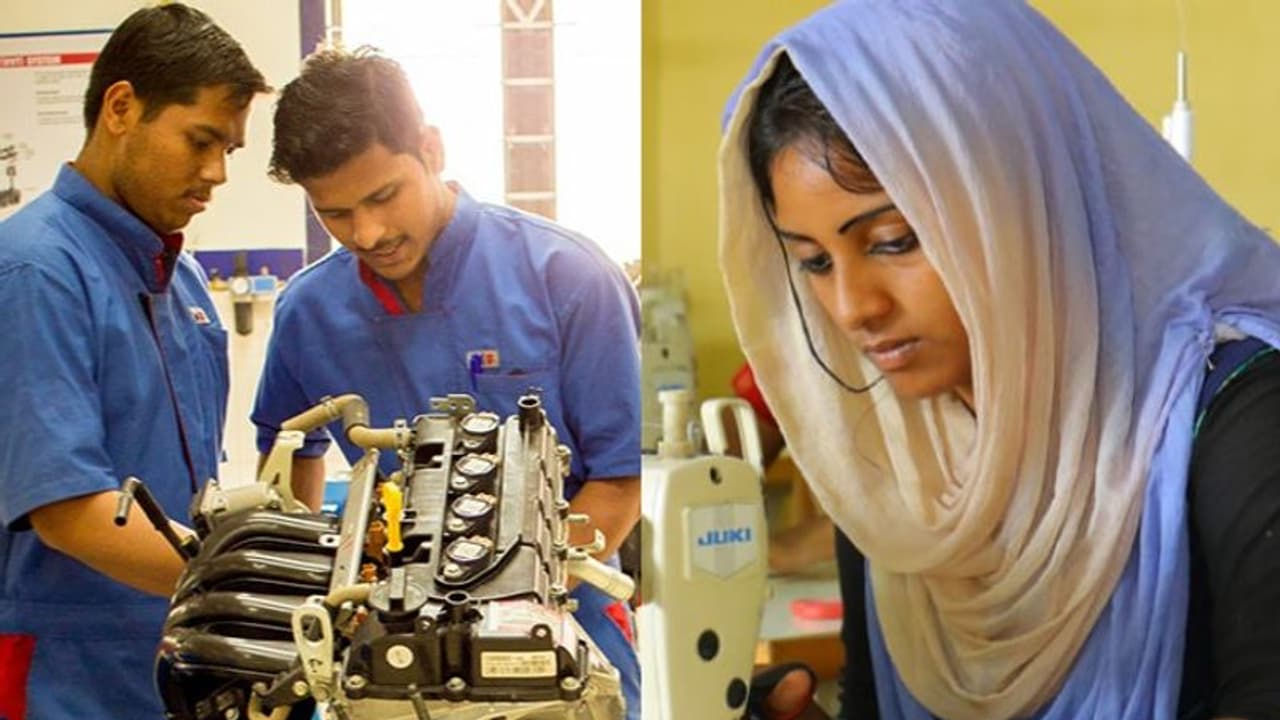 39 മല്സര ഇനങ്ങള്, 257 മത്സരാര്ത്ഥികള്: കോഴിക്കോട് നൈപുണ്യോല്സവത്തിന് ഒരുങ്ങുന്നു 39 മല്സര ഇനങ്ങള്, 257 മത്സരാര്ത്ഥികള്: കോഴിക്കോട് നൈപുണ്യോല്സവത്തിന് ഒരുങ്ങുന്നു