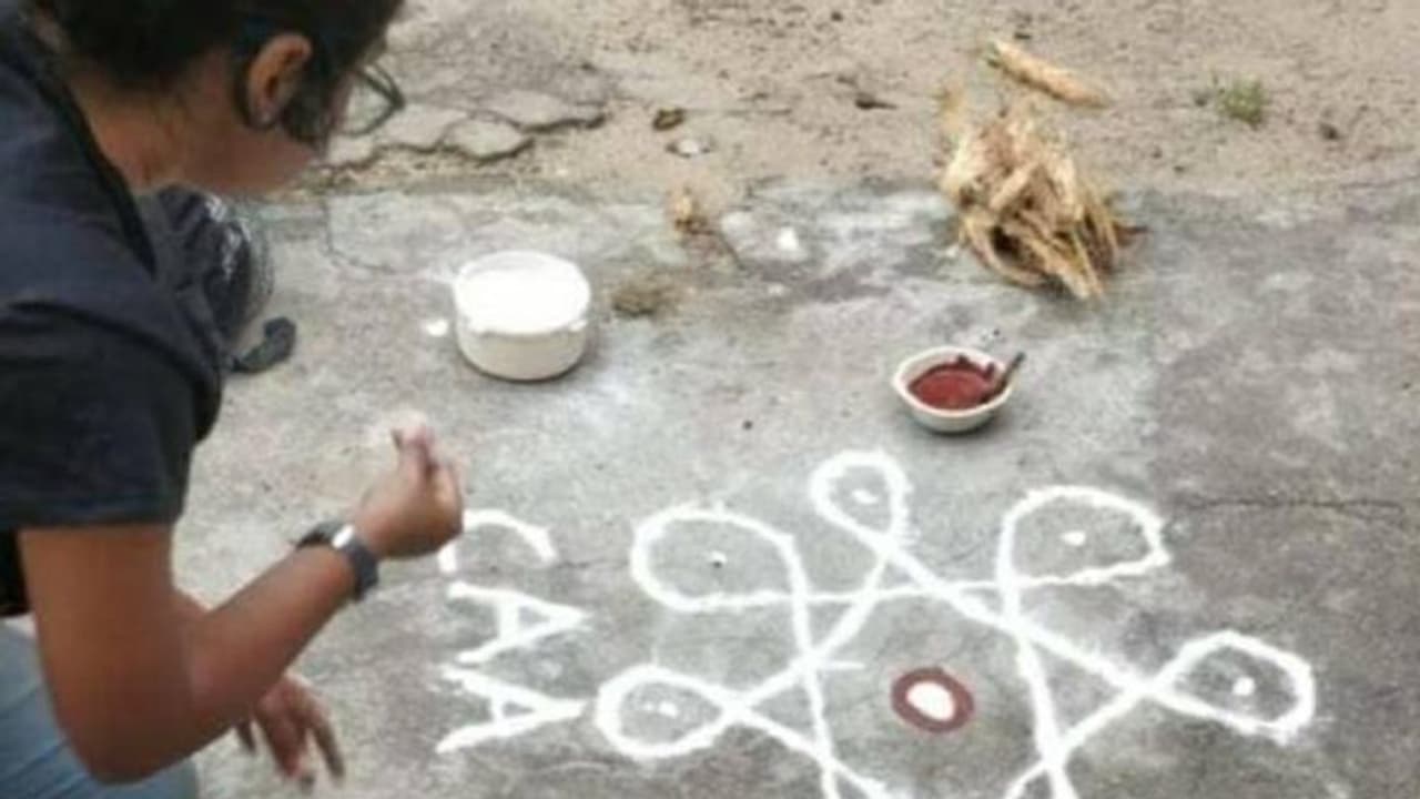 പൗരത്വനിയമ ഭേദഗതിക്കെതിരെ രംഗോലി വരച്ച് പ്രതിഷേധം; അഞ്ച് പേരെ തടവിലാക്കി തമിഴ്‍നാട് പൊലീസ്