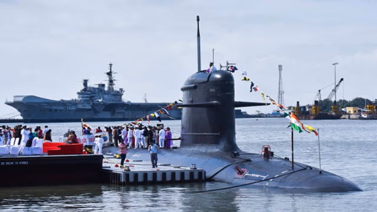 পরমাণু আঘাত হানতে সক্ষম ছ'টি সাবমেরিন তৈরি করবে ভারত, শক্তি বাড়বে নৌবাহিনীর পরমাণু আঘাত হানতে সক্ষম ছ'টি সাবমেরিন তৈরি করবে ভারত, শক্তি বাড়বে নৌবাহিনীর