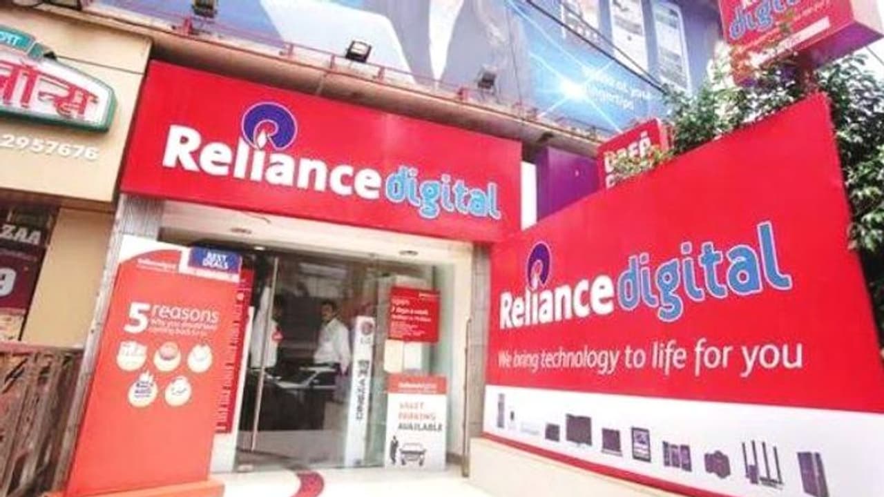 ದೀಪಾವಳಿ ಹಬ್ಬಕ್ಕೆ ರಿಲಾಯನ್ಸ್ ಡಿಜಿಟಲ್‌ನಲ್ಲಿ ಫೆಸ್ಟಿವಲ್ ಆಫ್ ಎಲೆಕ್ಟ್ರಾನಿಕ್ಸ್ ಕೊಡುಗೆ!