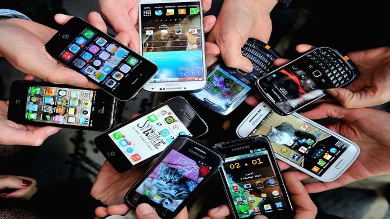 ‘ఇంటర్నెట్’... వల్ల ఎన్ని వేల కోట్లు నష్టం తెలుసా...? ‘ఇంటర్నెట్’... వల్ల ఎన్ని వేల కోట్లు నష్టం తెలుసా...?