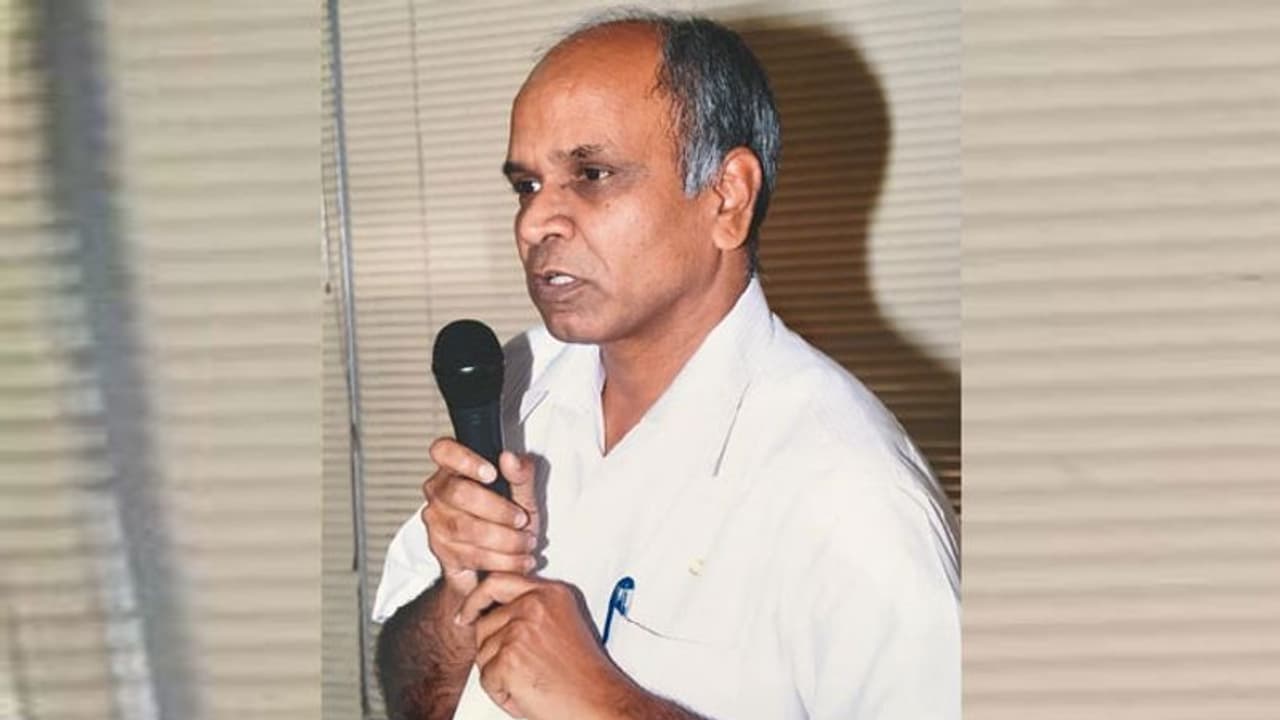 మనోహర్ రెడ్డి ఘంటా తెలుగు కవిత: ఘంటారావం