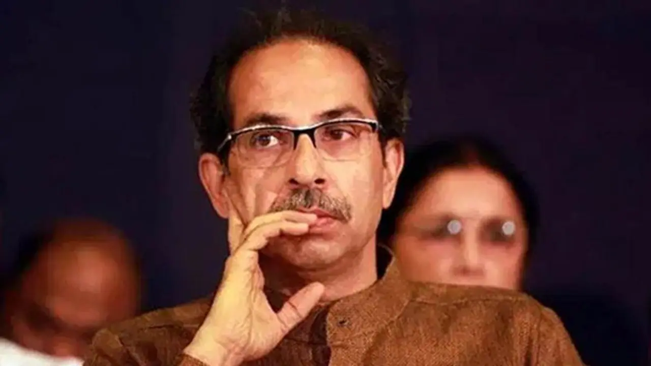 मुंबई यूनिवर्सिटी ने संघ के कार्यक्रम को बीच में किया रद्द, विवाद बढ़ा