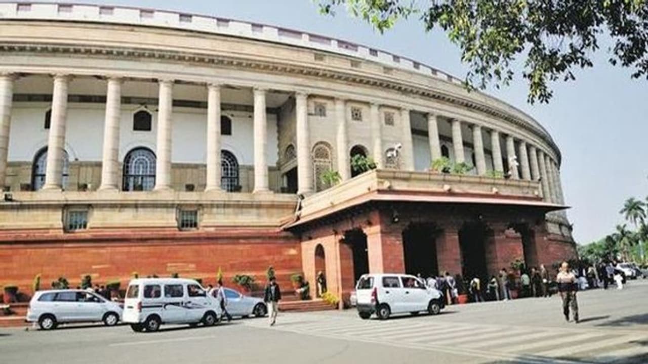 PM के लिए नया आवास, अंडरग्राउंड शटल से जुडेंगे सभी दफ्तर, गुजरात की यह कंपनी बनाएगी नया संसद भवन