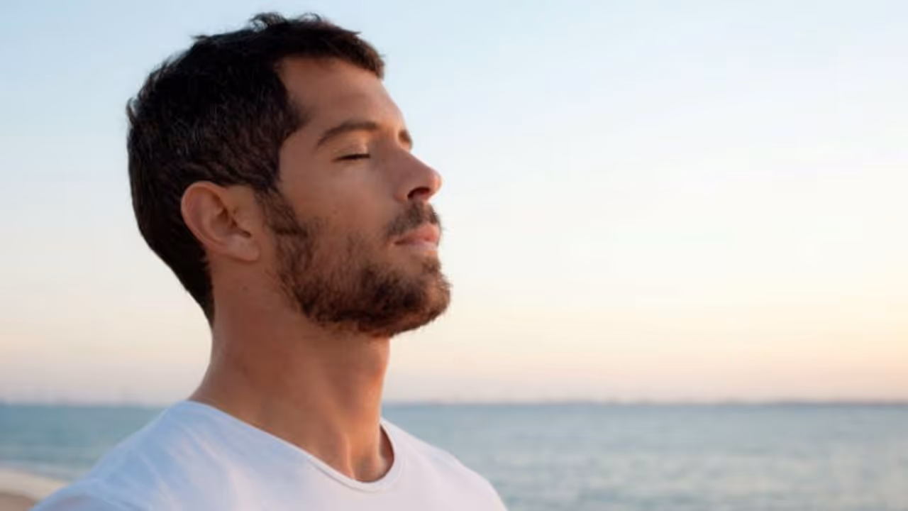 സന്തോഷപ്രദമായ ജീവിതത്തിന് പുതുവര്ഷത്തിലെടുക്കാം ഈ നാല് പ്രതിജ്ഞകള്... സന്തോഷപ്രദമായ ജീവിതത്തിന് പുതുവര്ഷത്തിലെടുക്കാം ഈ നാല് പ്രതിജ്ഞകള്...