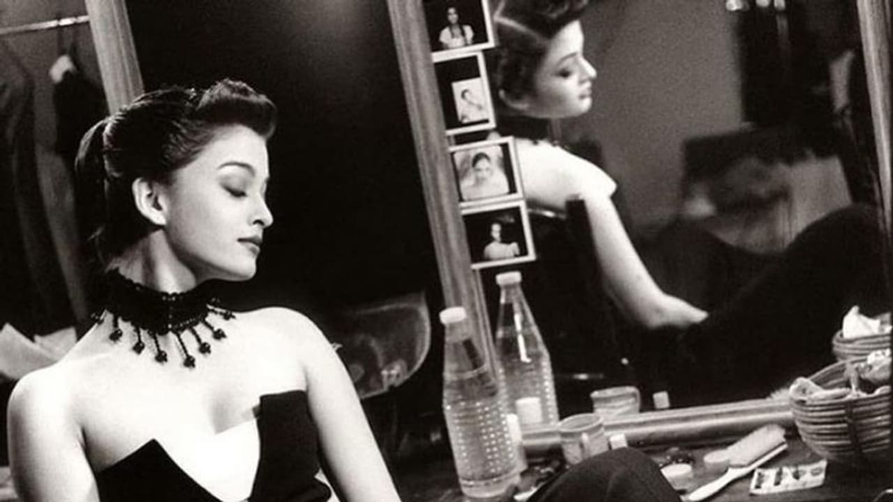 കറുത്ത ജംപ്സ്യൂട്ടും ചോക്കറും ധരിച്ച് ഐശ്വര്യ റായ്; 26 വര്ഷം മുന്പുളള ചിത്രത്തിന് പറയാനുളളത്... കറുത്ത ജംപ്സ്യൂട്ടും ചോക്കറും ധരിച്ച് ഐശ്വര്യ റായ്; 26 വര്ഷം മുന്പുളള ചിത്രത്തിന് പറയാനുളളത്...