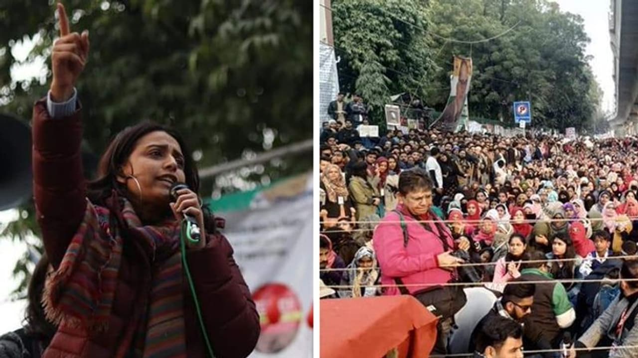 जामिया के छात्रों के सपोर्ट में उतरीं स्वरा भास्कर, बोलीं आपके विरोध ने देश के ईमान को जगाया है जामिया के छात्रों के सपोर्ट में उतरीं स्वरा भास्कर, बोलीं आपके विरोध ने देश के ईमान को जगाया है