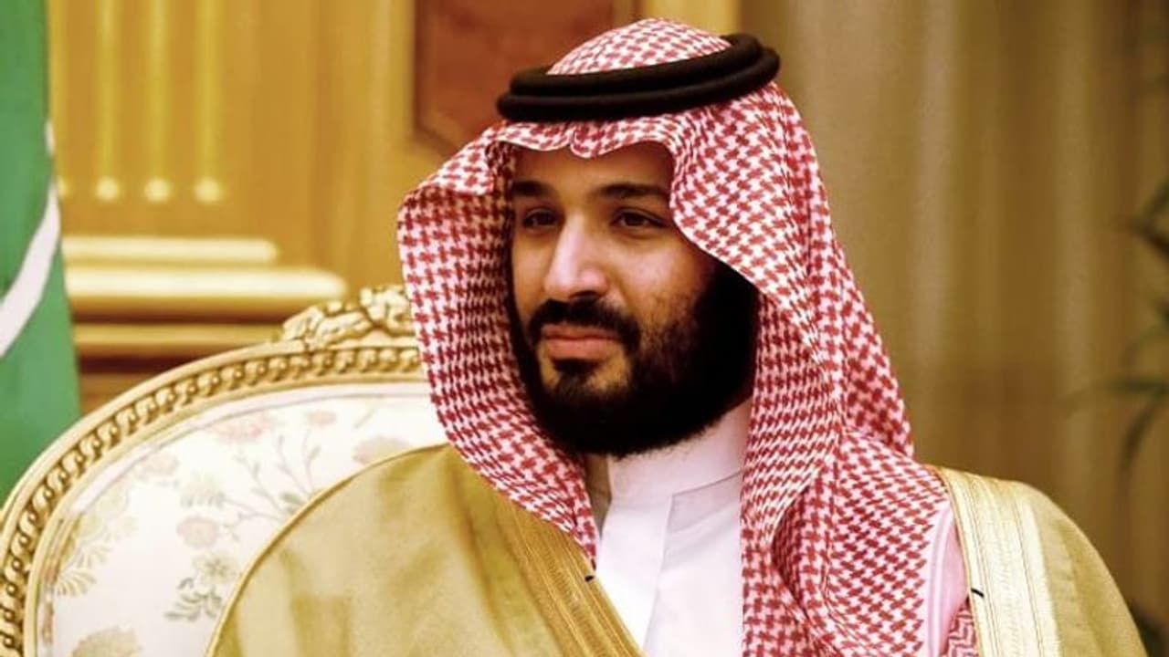 இந்தியாவுடன் மோதல்... பொருளாதாரமந்த நிலையில் சிக்கி தவிக்கும் பாக்...!! நிதி கொடுக்க வருகிறார் சவுதி இளவரசர்...?? இந்தியாவுடன் மோதல்... பொருளாதாரமந்த நிலையில் சிக்கி தவிக்கும் பாக்...!! நிதி கொடுக்க வருகிறார் சவுதி இளவரசர்...??