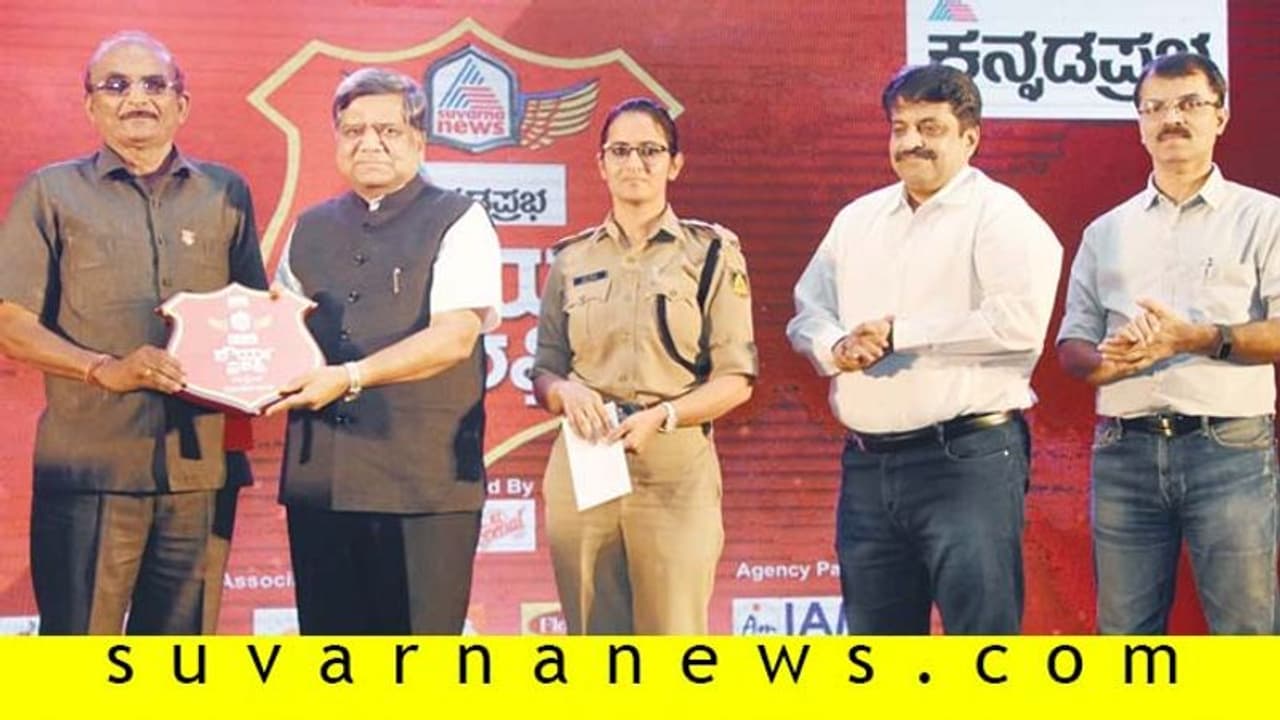 ಪ್ರಯಾಣಿಕರ ಪಾಲಿಗೆ ಬೆಳಕಾಗಿ ಬಂದ ಸೂರ್ಯವಂಶಿ ಎಲ್ಲರ ಪ್ರಾಣ ಕಾಪಾಡಿದರು ಪ್ರಯಾಣಿಕರ ಪಾಲಿಗೆ ಬೆಳಕಾಗಿ ಬಂದ ಸೂರ್ಯವಂಶಿ ಎಲ್ಲರ ಪ್ರಾಣ ಕಾಪಾಡಿದರು