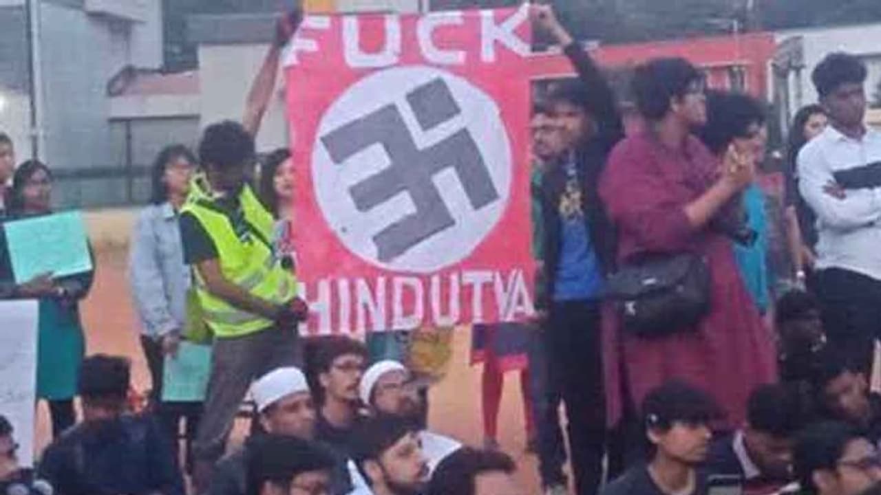 Visuals speak better, bolder than words! Watch how anti CAA protesters spewed venom against Hindus