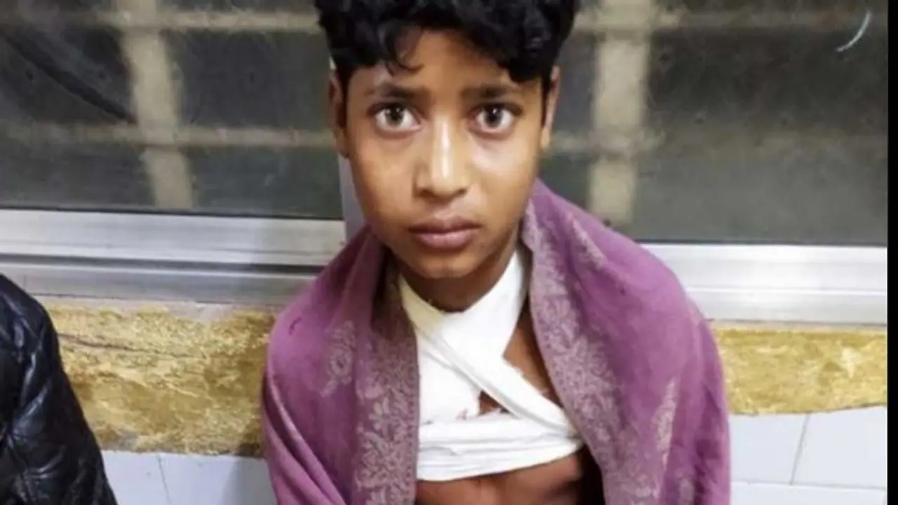 নবম শ্রেণির ছাত্রকে লক্ষ্য করে গুলি, চাঞ্চল্য মুর্শিদাবাদের খড়গ্রামে নবম শ্রেণির ছাত্রকে লক্ষ্য করে গুলি, চাঞ্চল্য মুর্শিদাবাদের খড়গ্রামে