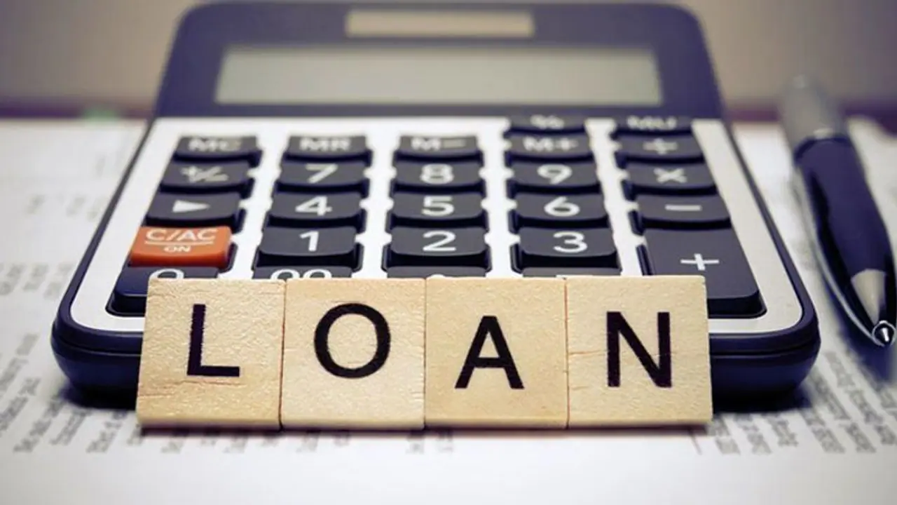 20 ವರ್ಷ ಹಿಂದೆ ಪಡೆದ ಸಾಲ, ಜಪ್ತಿಗೆ ಬಂದ ಅಧಿಕಾರಿಗಳು ವಾಪಾಸ್ ಹೋದ್ರು..! 20 ವರ್ಷ ಹಿಂದೆ ಪಡೆದ ಸಾಲ, ಜಪ್ತಿಗೆ ಬಂದ ಅಧಿಕಾರಿಗಳು ವಾಪಾಸ್ ಹೋದ್ರು..!