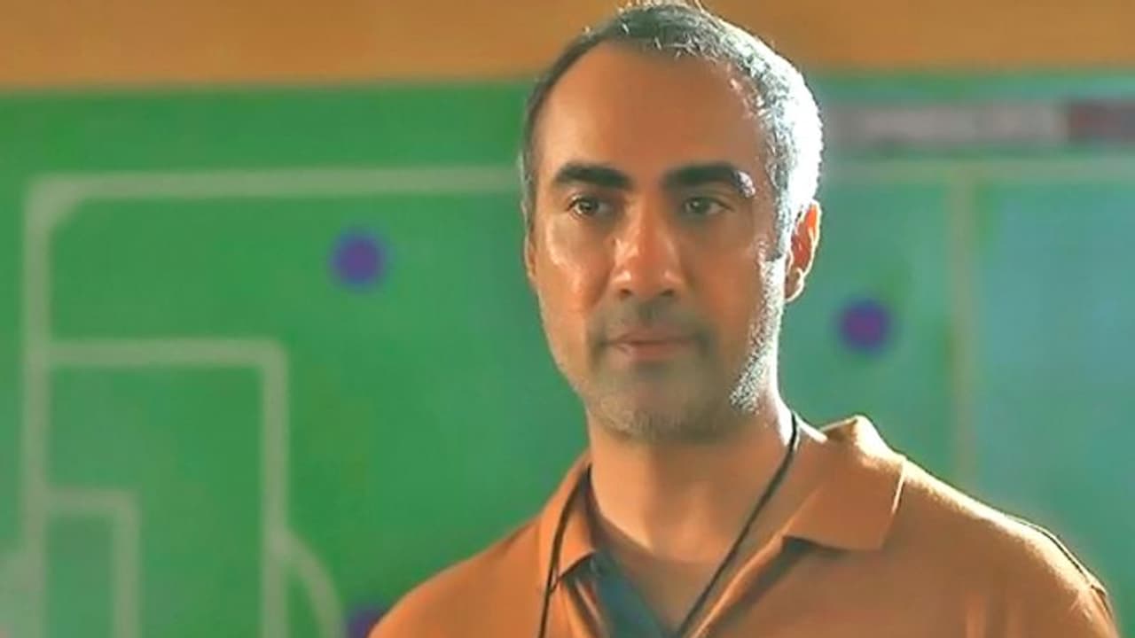 फैज की कविता पर विवाद के बाद एक्टर बोला, हिंदुओं की बेवकूफी से हैरान हूं, लोगों ने लगा दी क्लास फैज की कविता पर विवाद के बाद एक्टर बोला, हिंदुओं की बेवकूफी से हैरान हूं, लोगों ने लगा दी क्लास