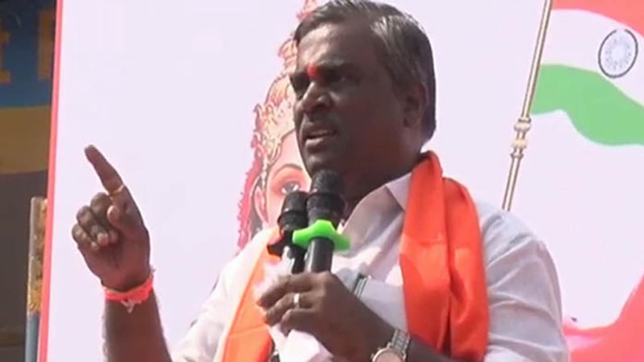 ನನ್ನನ್ನೂ ಮಂತ್ರಿ ಮಾಡಿ: ಸೋಮಶೇಖರ ರೆಡ್ಡಿ ನನ್ನನ್ನೂ ಮಂತ್ರಿ ಮಾಡಿ: ಸೋಮಶೇಖರ ರೆಡ್ಡಿ