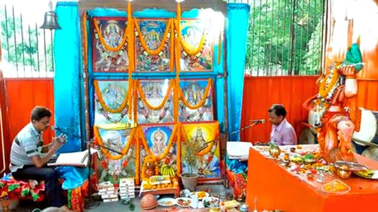 ये हैं दुर्भाग्य दूर करने के 6 उपाय, 1 से भी चमक सकती है आपकी किस्मत ये हैं दुर्भाग्य दूर करने के 6 उपाय, 1 से भी चमक सकती है आपकी किस्मत