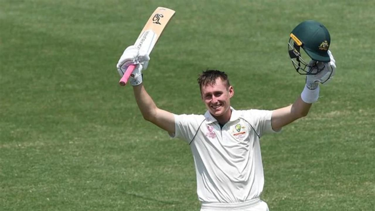 199 के स्कोर पर 20 मिनट तक खेलता रहा यह ऑस्ट्रेलियाई बल्लेबाज, 23 गेंदों बाद पूरा किया दोहरा शतक 199 के स्कोर पर 20 मिनट तक खेलता रहा यह ऑस्ट्रेलियाई बल्लेबाज, 23 गेंदों बाद पूरा किया दोहरा शतक