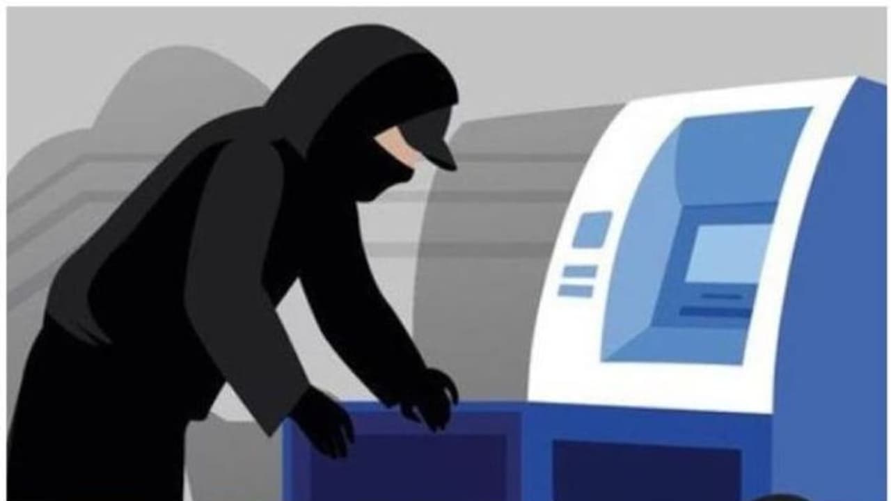 ബെംഗളൂരുവിൽ എടിഎം മെഷീൻ തകർത്ത് 23.5 ലക്ഷം കവർന്നു