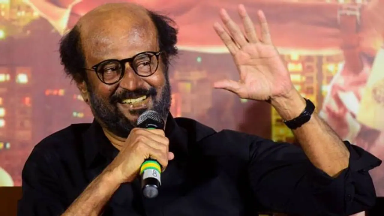 70 வயதிலும் சுறுசுறுப்பாக இருக்க ரஜினி சொன்ன ஐடியா... மரண கலாய், கலாய்க்கும் ரசிகர்கள்...! 70 வயதிலும் சுறுசுறுப்பாக இருக்க ரஜினி சொன்ன ஐடியா... மரண கலாய், கலாய்க்கும் ரசிகர்கள்...!