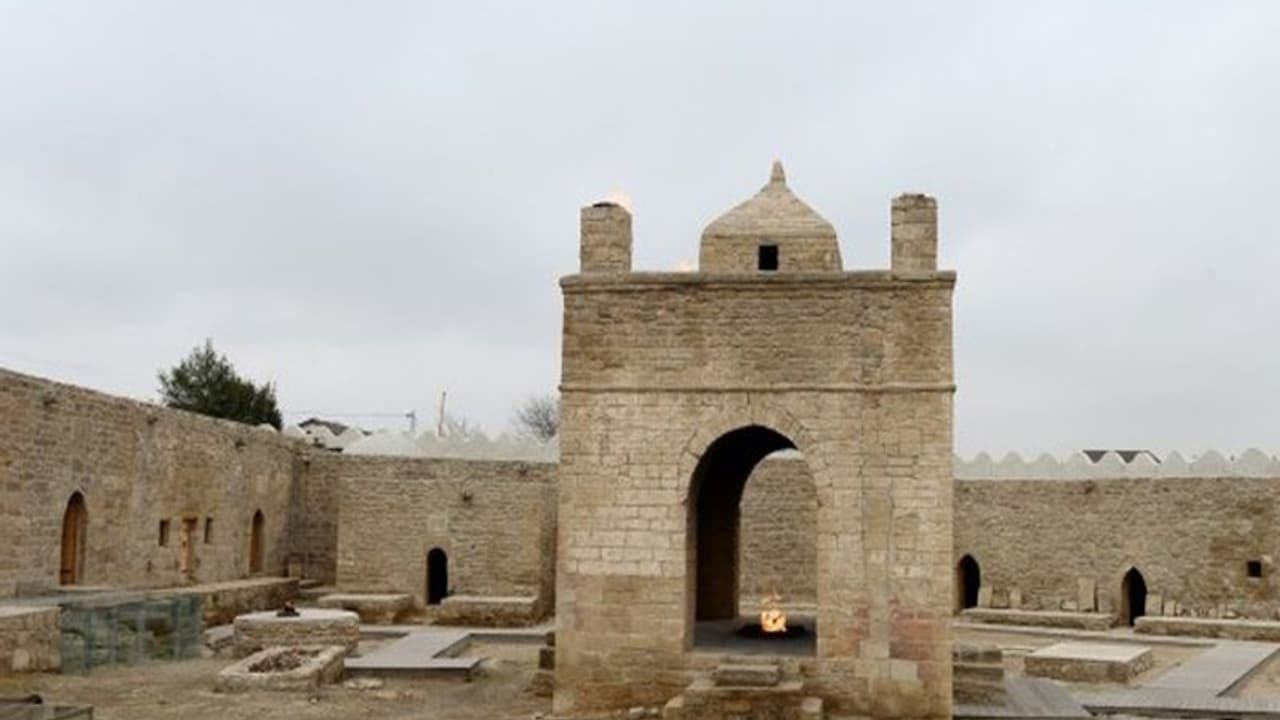 मुस्लिम देश में बना है ये मंदिर मुस्लिम देश में बना है ये मंदिर