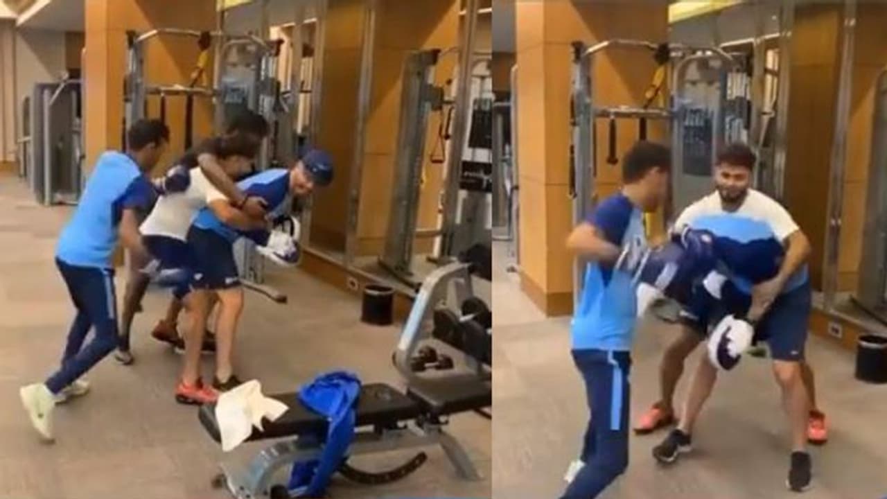 चहल और पंत ने मिलकर कोच को पीटा, ज्यादा वर्कआउट कराने से थे नाराज चहल और पंत ने मिलकर कोच को पीटा, ज्यादा वर्कआउट कराने से थे नाराज