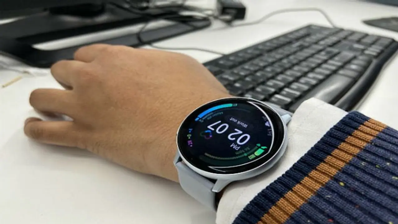 সপ্তাহে কাজের দিন কমে হচ্ছে ৪, করতে হবে ৬ ঘণ্টা কাজ, ঘোষণা প্রধানমন্ত্রীর সপ্তাহে কাজের দিন কমে হচ্ছে ৪, করতে হবে ৬ ঘণ্টা কাজ, ঘোষণা প্রধানমন্ত্রীর