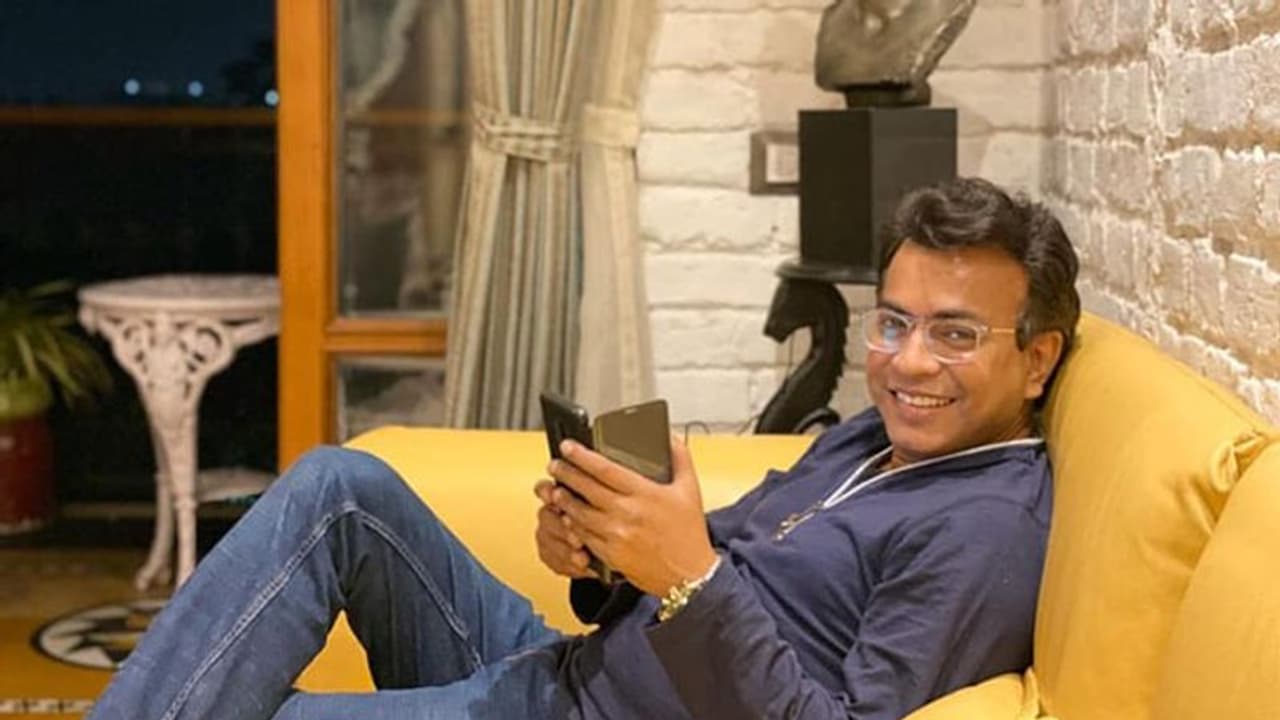 'টলিউডে মাফিয়ারাজ চলছে', শাসকদলের বিরুদ্ধে বিস্ফোরক রুদ্রনীল 'টলিউডে মাফিয়ারাজ চলছে', শাসকদলের বিরুদ্ধে বিস্ফোরক রুদ্রনীল