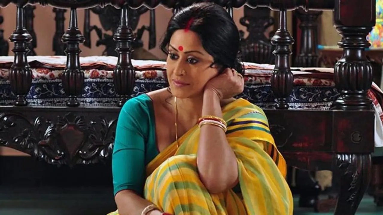 জনস্বার্থে বুধবার থেকে বন্ধ টলি পাড়ার শ্যুটিং, মঙ্গলবার বৈঠকে সিদ্ধান্ত জনস্বার্থে বুধবার থেকে বন্ধ টলি পাড়ার শ্যুটিং, মঙ্গলবার বৈঠকে সিদ্ধান্ত