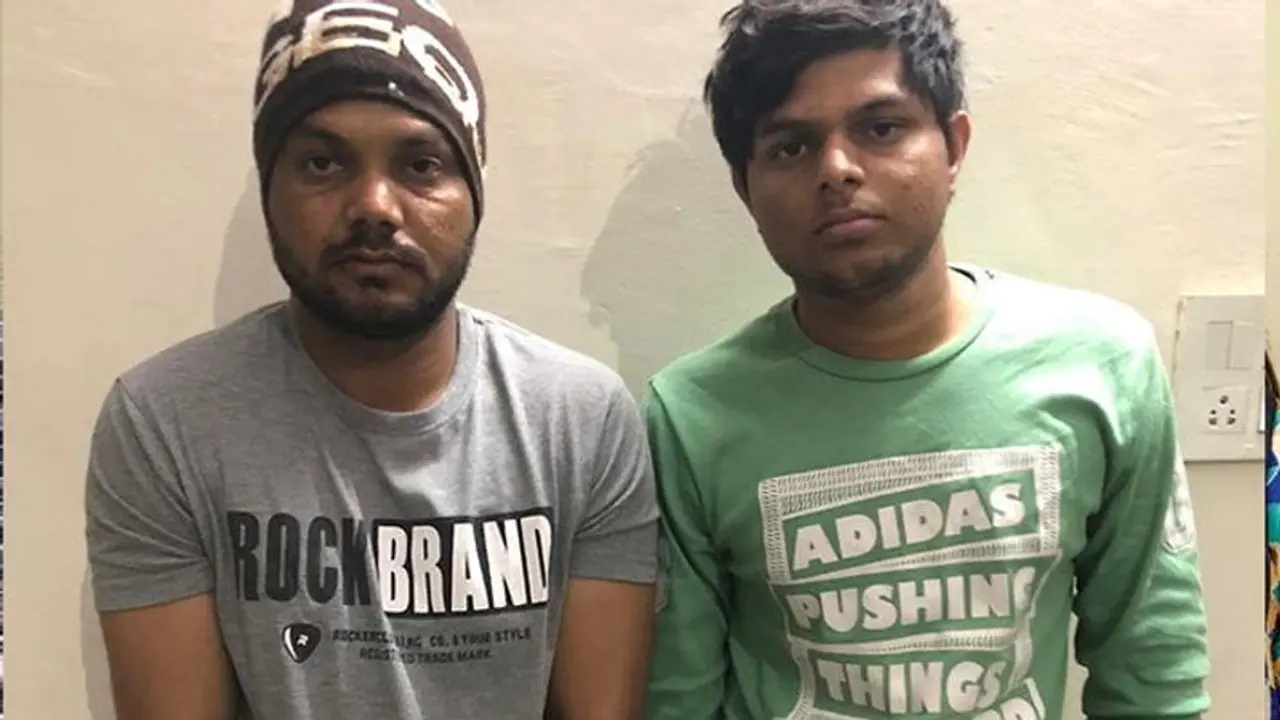 11वीं की छात्रा को अपना नाम 'वीर' बताकर प्रेम जाल में फंसाकर इशारे पर नचा रहा था यह शख्स 11वीं की छात्रा को अपना नाम 'वीर' बताकर प्रेम जाल में फंसाकर इशारे पर नचा रहा था यह शख्स