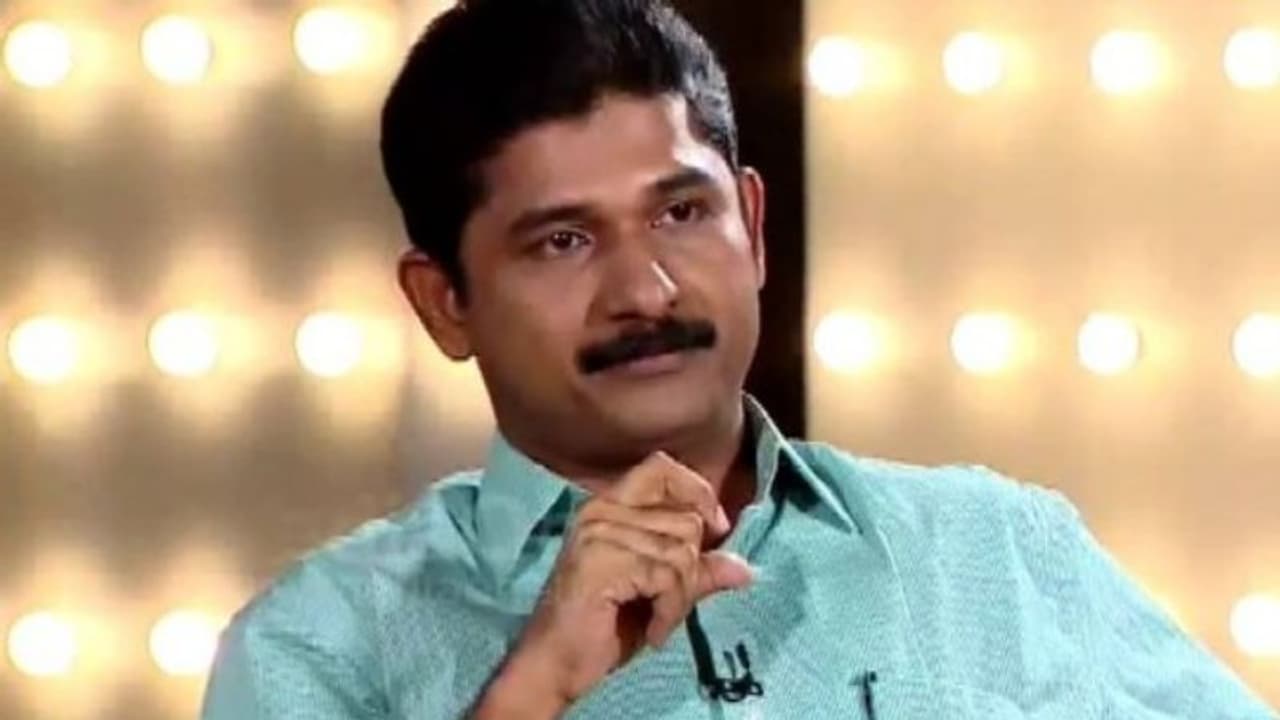 'മനുഷ്യരുടെ ചോരയിറ്റ് വീഴാത്ത രാജ്യമായി ഒരു നാള് ഇന്ത്യ മാറും': ജെഎൻയു ആക്രമണത്തിൽ എം സ്വരാജ് 'മനുഷ്യരുടെ ചോരയിറ്റ് വീഴാത്ത രാജ്യമായി ഒരു നാള് ഇന്ത്യ മാറും': ജെഎൻയു ആക്രമണത്തിൽ എം സ്വരാജ്