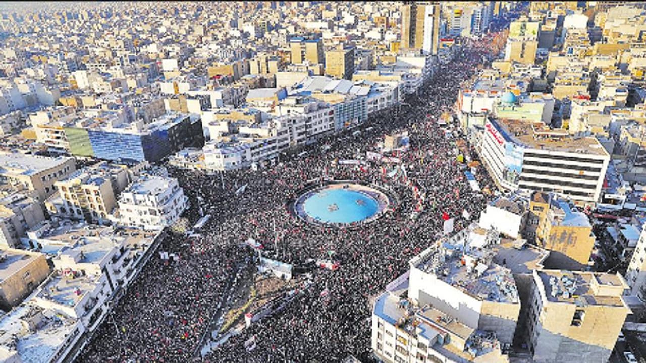 அமெரிக்காவால் கொல்லப்பட்ட ஈரான் ராணுவ தளபதி உடல் அடக்கம் !! லட்சக்கணக்கானோர் அஞ்சலி !! அமெரிக்காவால் கொல்லப்பட்ட ஈரான் ராணுவ தளபதி உடல் அடக்கம் !! லட்சக்கணக்கானோர் அஞ்சலி !!
