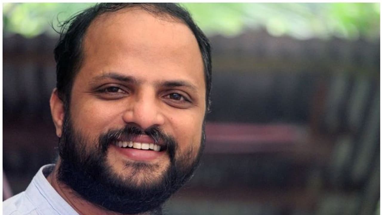 സംവിധായകനും നടനുമായ ജൂഡ് ആന്റണിക്ക് ഷൂട്ടിംഗിനിടെ പരിക്ക്