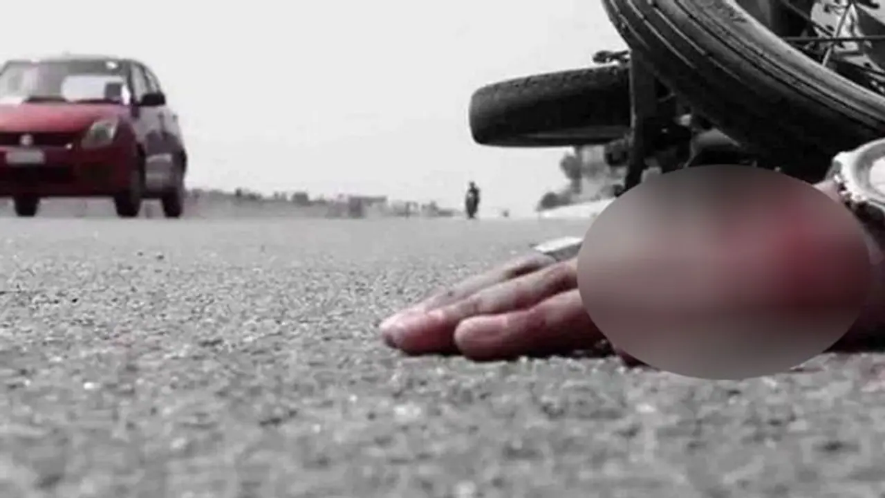 அரசு பேருந்து மோதி கல்லூரி மாணவர்கள் பலி..! பொங்கல் கொண்டாட்டத்தில் நிகழ்ந்த பரிதாபம்..! அரசு பேருந்து மோதி கல்லூரி மாணவர்கள் பலி..! பொங்கல் கொண்டாட்டத்தில் நிகழ்ந்த பரிதாபம்..!