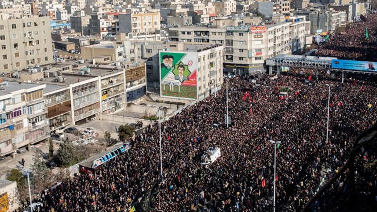 సులేమానీ హత్యకు ప్రతీకారం: అమెరికా సైనిక స్థావరాలపై ఇరాన్ క్షిపణుల దాడి సులేమానీ హత్యకు ప్రతీకారం: అమెరికా సైనిక స్థావరాలపై ఇరాన్ క్షిపణుల దాడి