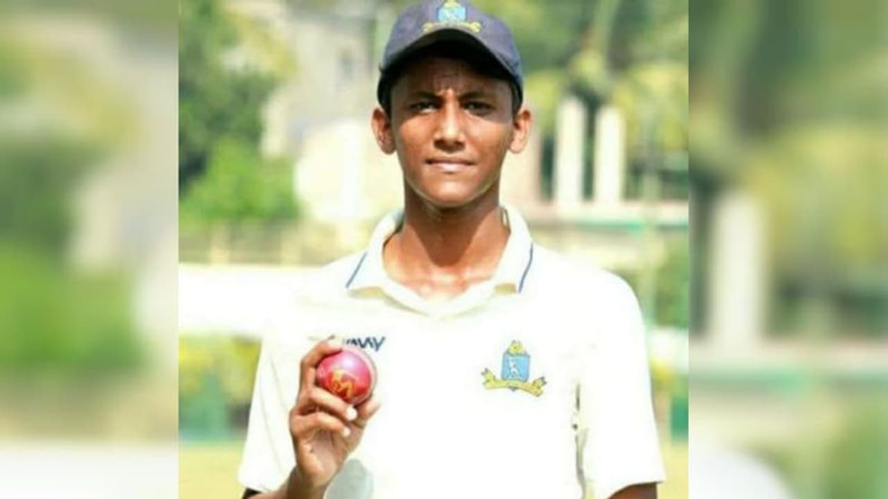 সতেরো বছরেই বাংলা সিনিয়র দলে সুযোগ, গোলামের জন্য গর্বিত রামপুরহাট সতেরো বছরেই বাংলা সিনিয়র দলে সুযোগ, গোলামের জন্য গর্বিত রামপুরহাট