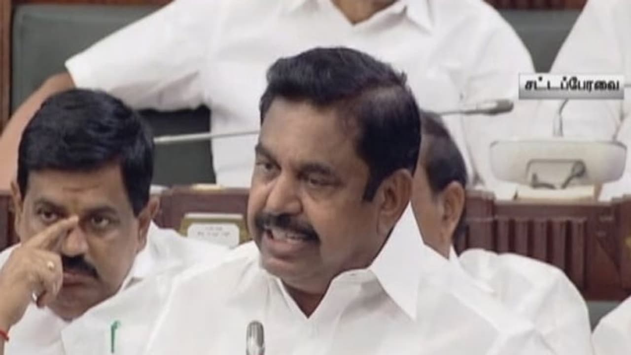 சட்டப்பேரவை நடந்தால்தான் அச்ச உணர்வு போகும்... சட்டப்பேரவையை ஒத்தி வைக்க மறுத்த எடப்பாடி! சட்டப்பேரவை நடந்தால்தான் அச்ச உணர்வு போகும்... சட்டப்பேரவையை ஒத்தி வைக்க மறுத்த எடப்பாடி!