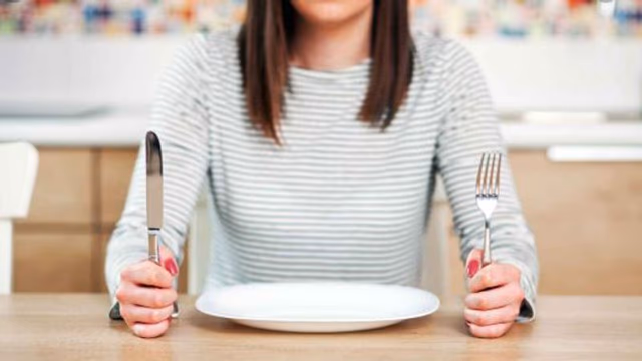 ബ്രേക്ക്ഫാസ്റ്റ് ഒഴിവാക്കാറുണ്ടോ; എങ്കിൽ ഒന്ന് ശ്രദ്ധിക്കൂ ബ്രേക്ക്ഫാസ്റ്റ് ഒഴിവാക്കാറുണ്ടോ; എങ്കിൽ ഒന്ന് ശ്രദ്ധിക്കൂ