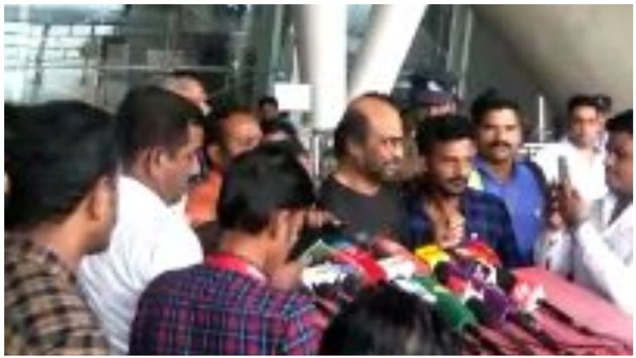 வேகமாக வந்து வணக்கம் சொல்லிவிட்டு நடையை கட்டிய சூப்பர் ஸ்டார்! ஷாக் ஆன பத்திரிகையாளர்கள்!